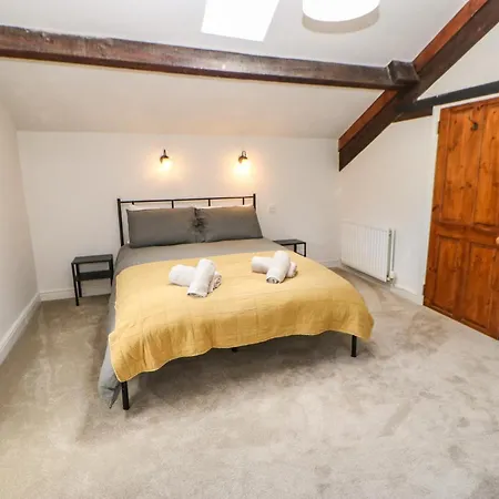 Holiday home Burnt Mill