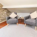 Burnt Mill בית נופש